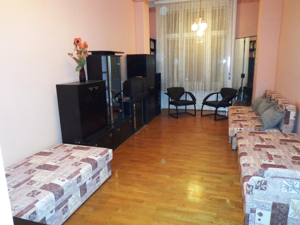 Sissy-home Apartman
